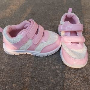 Gerber girl size 8 shoes